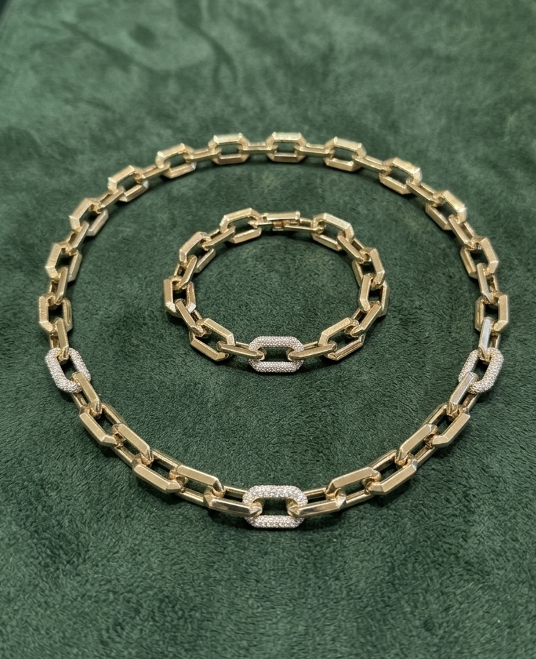 Everyday Luxury jewellery